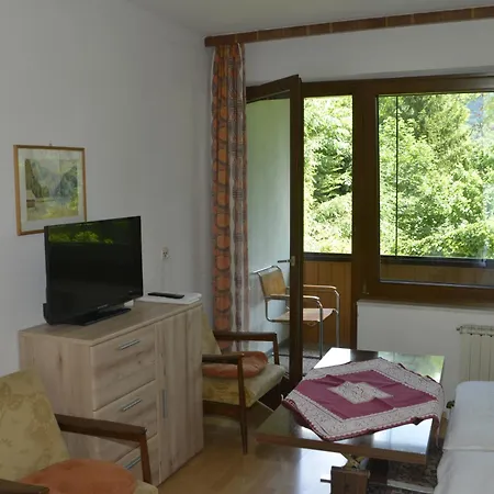 Haus Helpferer Ruhiges Mit Balkon Und Bergblick Bad Aussee